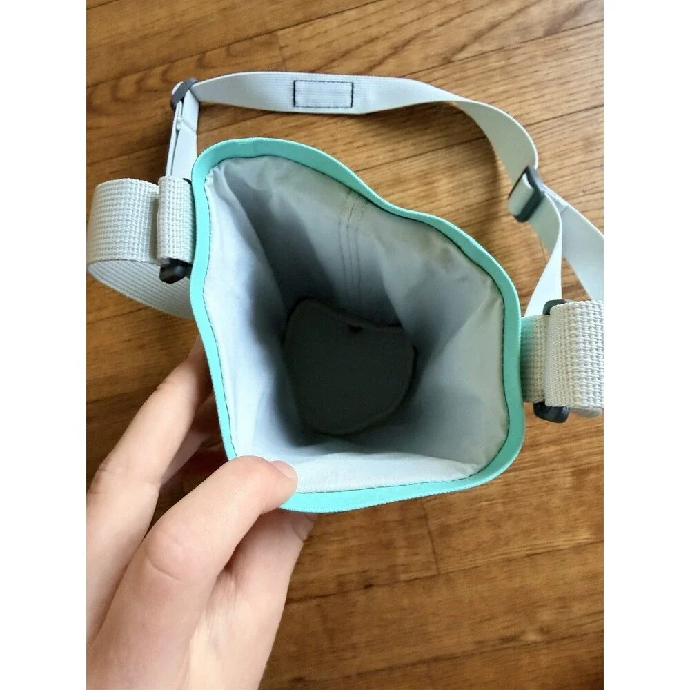 YETI Rambler Large 26/ 36 oz bottle sling RARE Color Aquifer Blue Teal Used